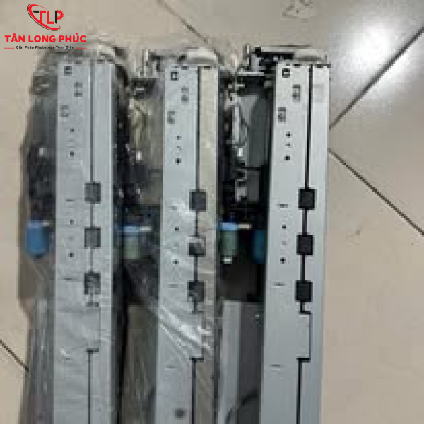 Cụm kéo Giấy Ricoh MP7000/7001